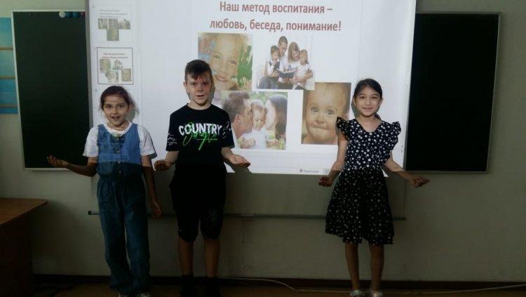 В рамках акции "12 дней против эксплуатации детского труда" был проведён конкурс чтецов "В мире детства"