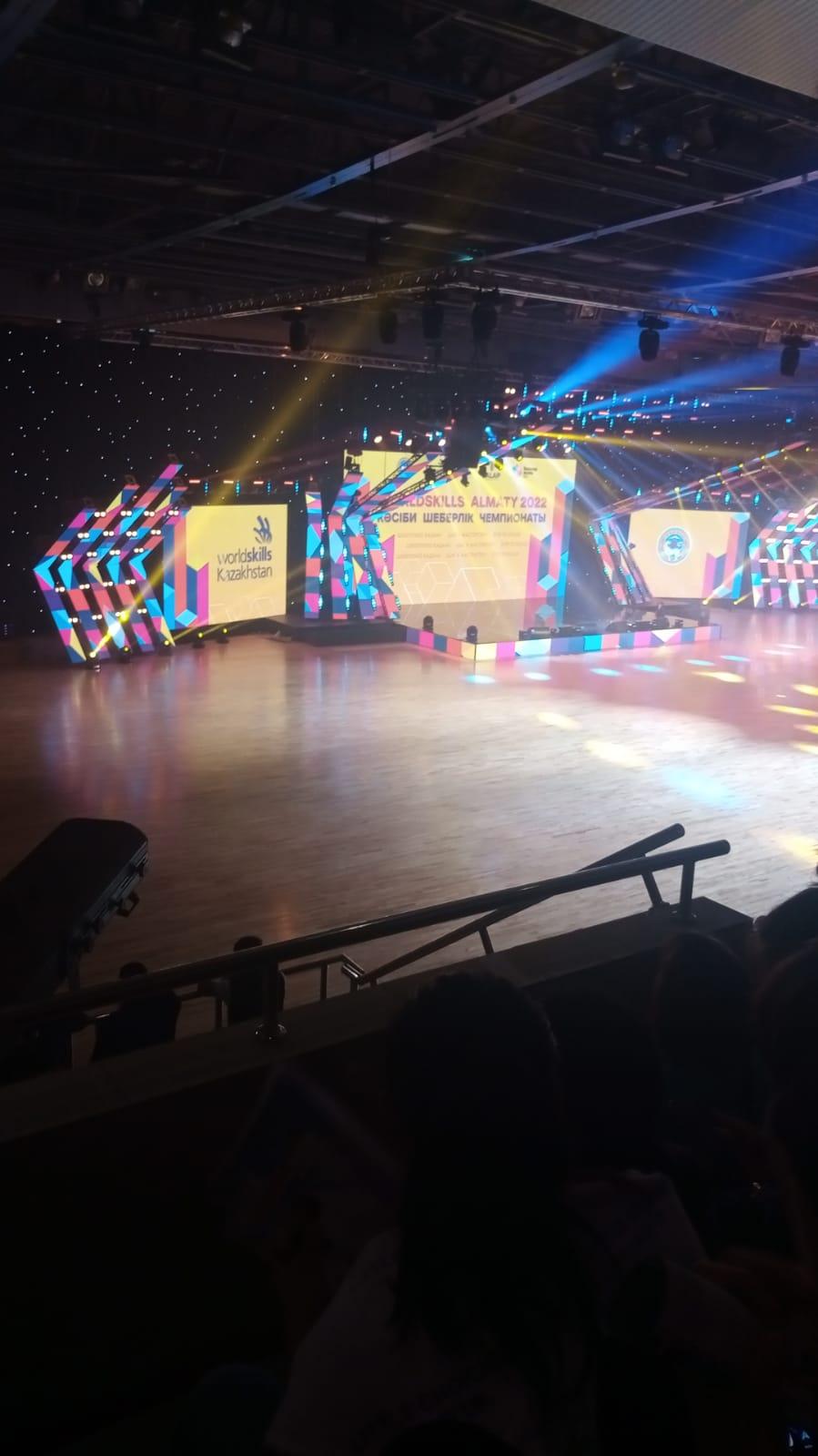 Учащиеся 10 «А» класса принимают участие в Региональном чемпионате WORLD SKILLS ALMATY-2022 ,который проходит во Дворце спорта им.Балуана Шолака