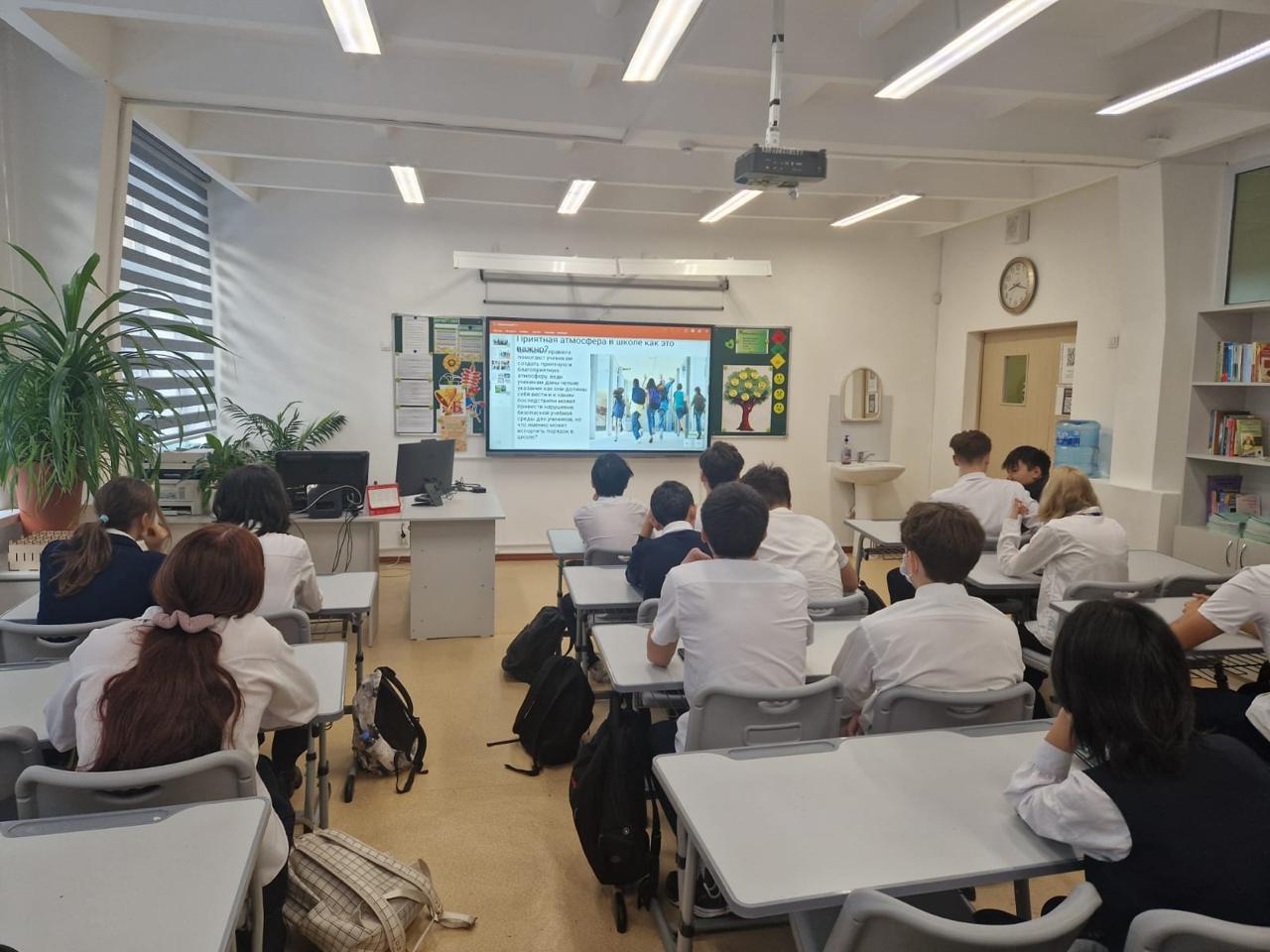 «Әр дауыс маңызды: демократиялық қоғамдағы сайлаудың рөлі» сынып сағаты