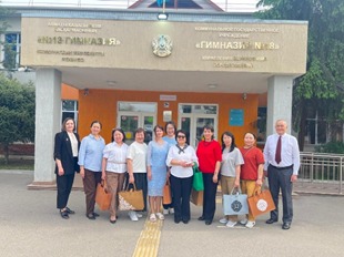 Оқушыларды фотоэлектрлік технология үлгісінде жаңартылатын энергия көздерін пайдаланудың негіздерімен таныстыру