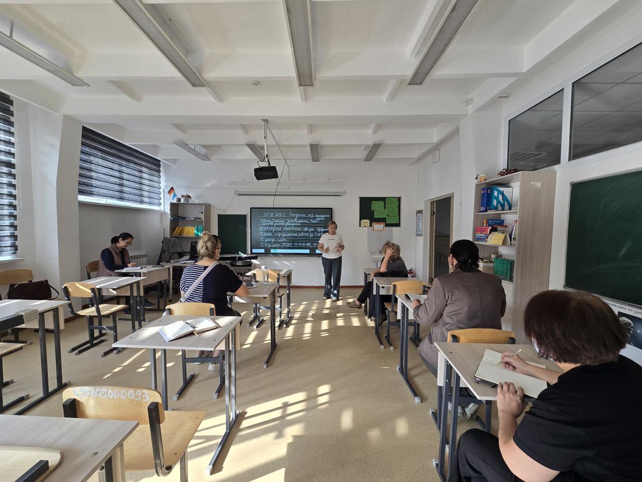 Мұғалімдерінің  әдістемелік бірлестігінің отырысы өтті