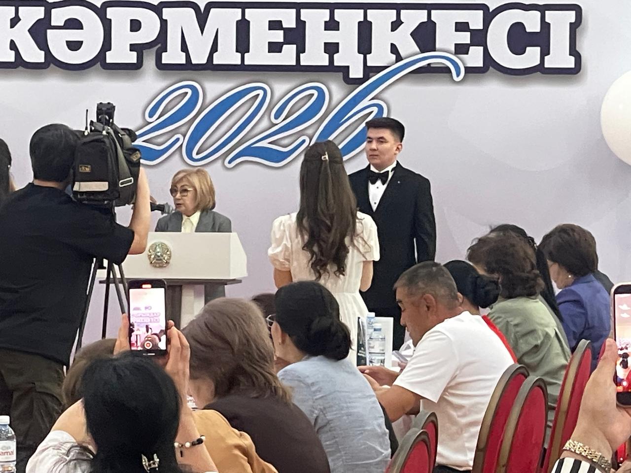 Абай атындағы Қазақ ұлттық педагогикалық университетінде өткен бос жұмыс орындары жәрмеңкесіне қатысу